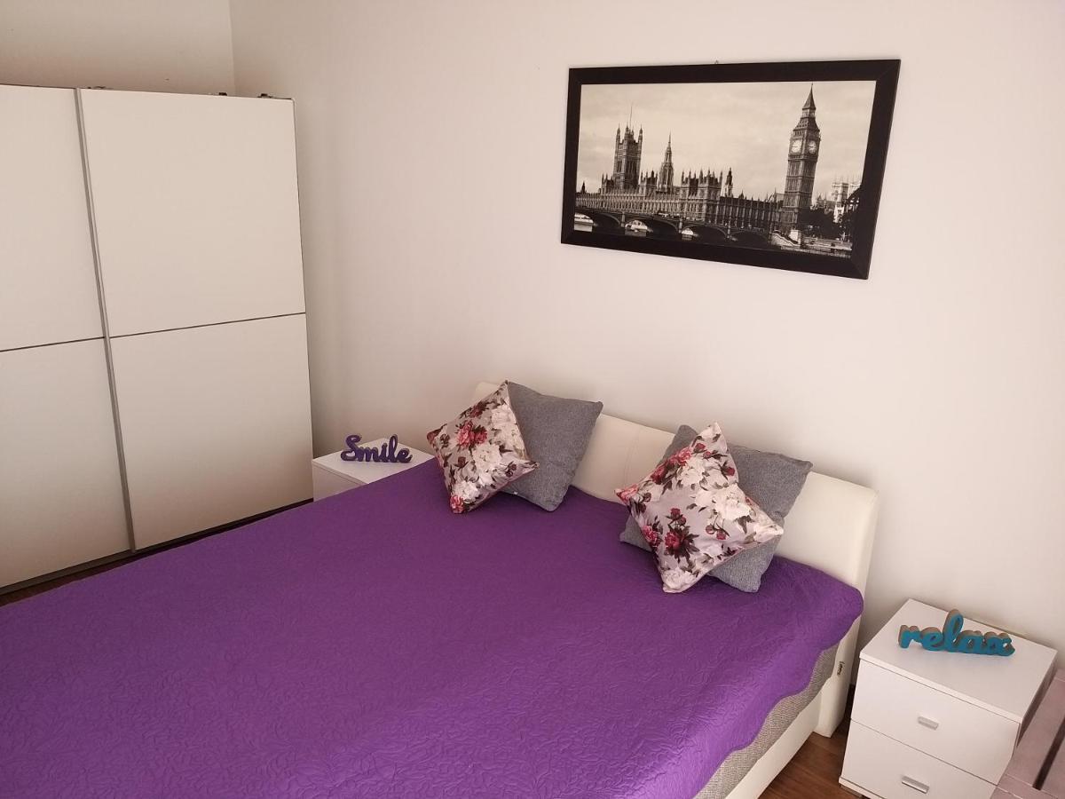 3 Bedroom Apartment With Terrace And Free Parking Split Exterior photo